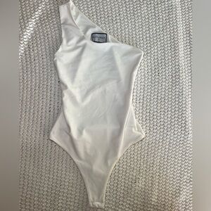 RUNAWAY White One Shoulder Body Suit
